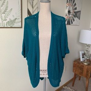 🌼$8 SALE🌼 Charming Charlie sweater